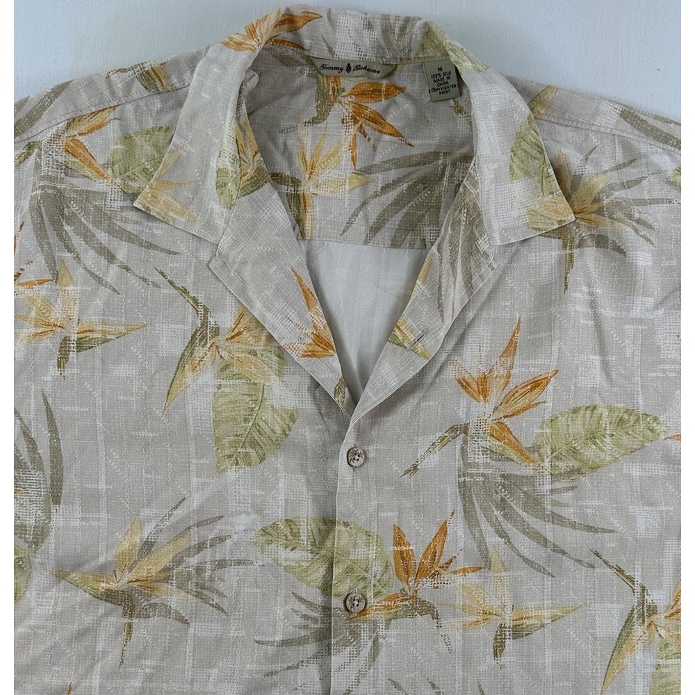 Tommy Bahama Mens Medium Silk Hawaiian Shirt Beige Tropical Floral Short Sleeve